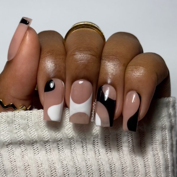 Zia Press On Nail Set Fashion