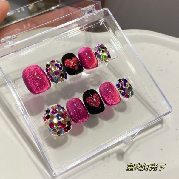 TEN PIECES OF HANDCRAFTED PRESS ON NAIL Fashion