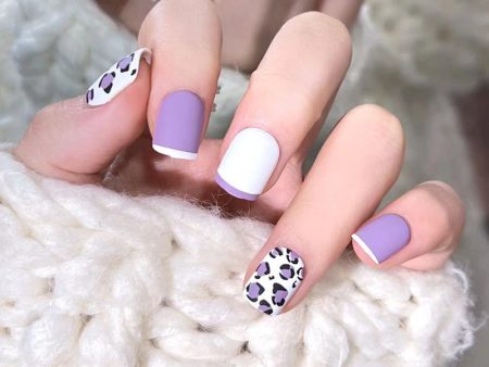 PURPLE AND WHITE LEOPARD PRINT Online now