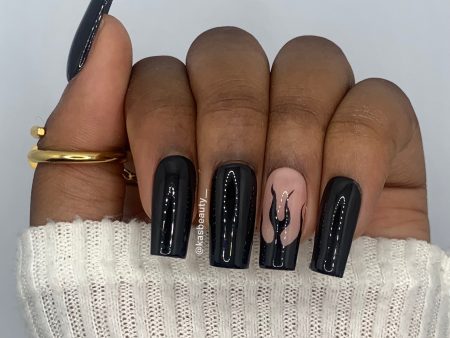 Soul Press On Nail Set on Sale