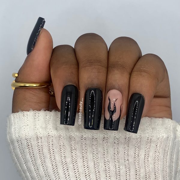 Soul Press On Nail Set on Sale