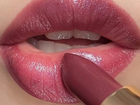 Glitter Gold Matte Lipstick Waterproof Long Lasting Diamonds Lipstick Non-stick Cup Pearl Red Pink Lip Tint Lips Makeup Cosmetic Online Sale